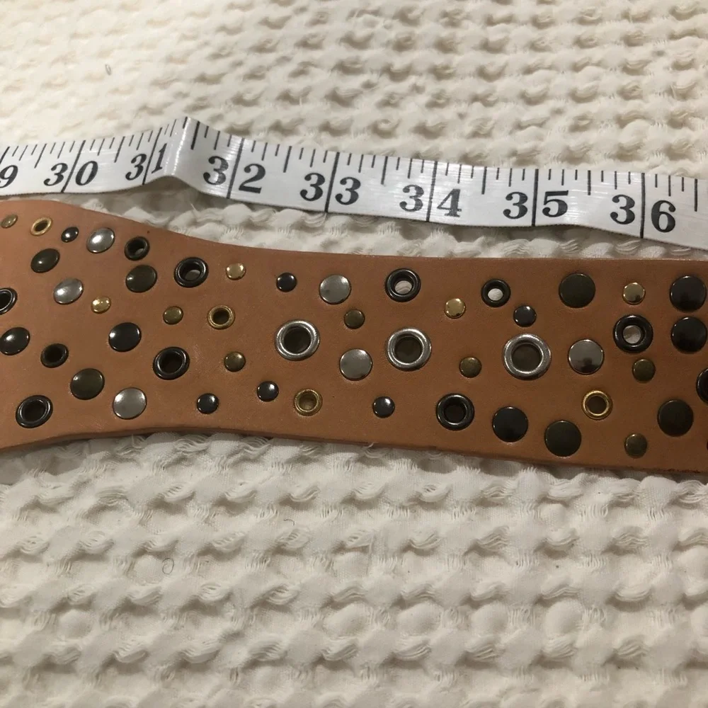 Calvin Klein Tan Leather Studded Belt Sz.‎ M